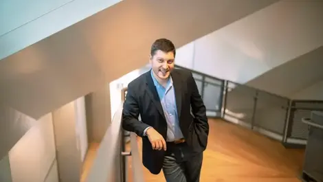 AI shopping assistants triple traffic, hitting retailers